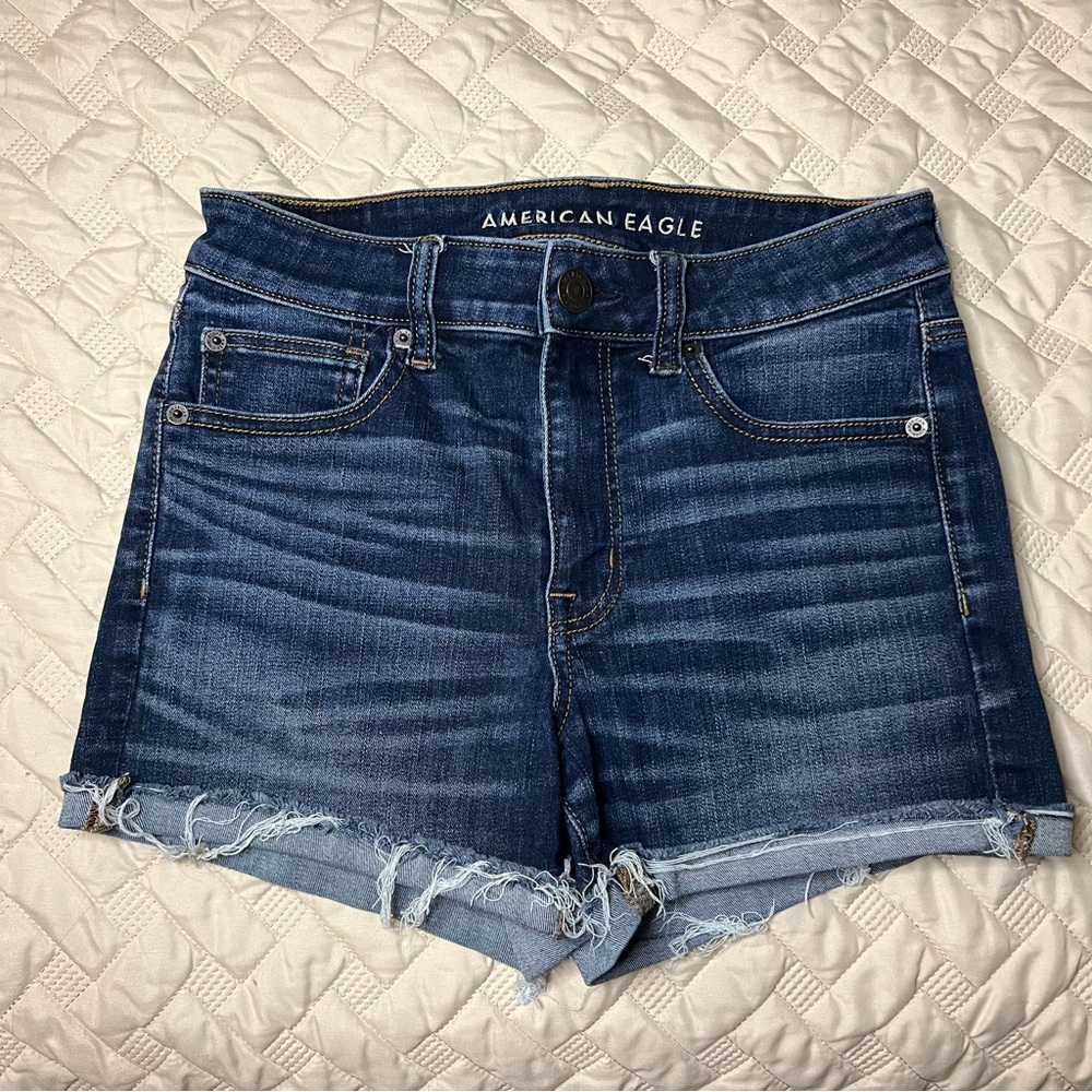 American Eagle high rise shortie next level stretch size 6